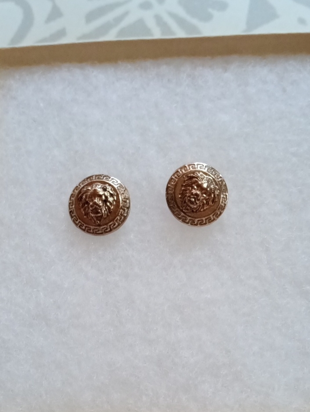 Gold Lion Motif Round Stud Earrings - Women Jewelry